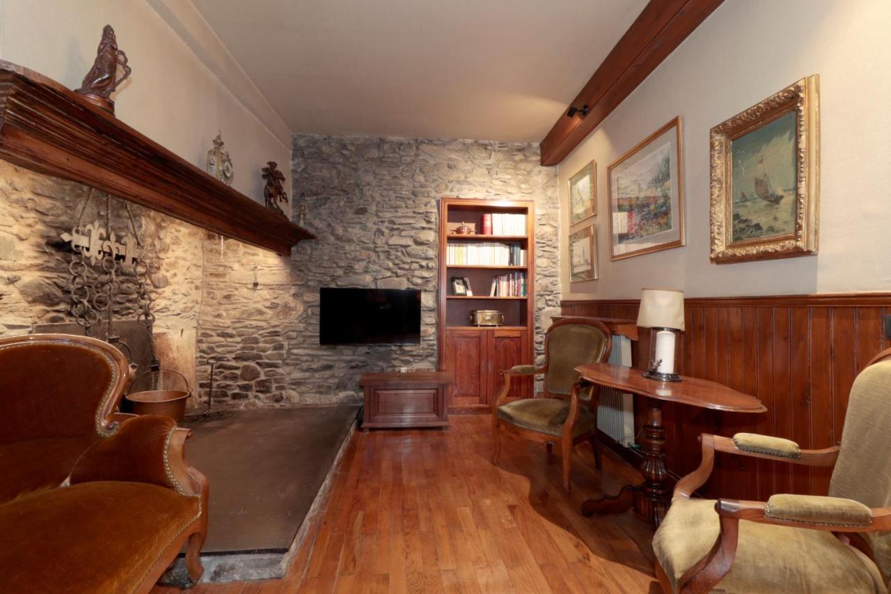 Casa Passeg Dera Libertat 8 Villa Vielha Esterno foto