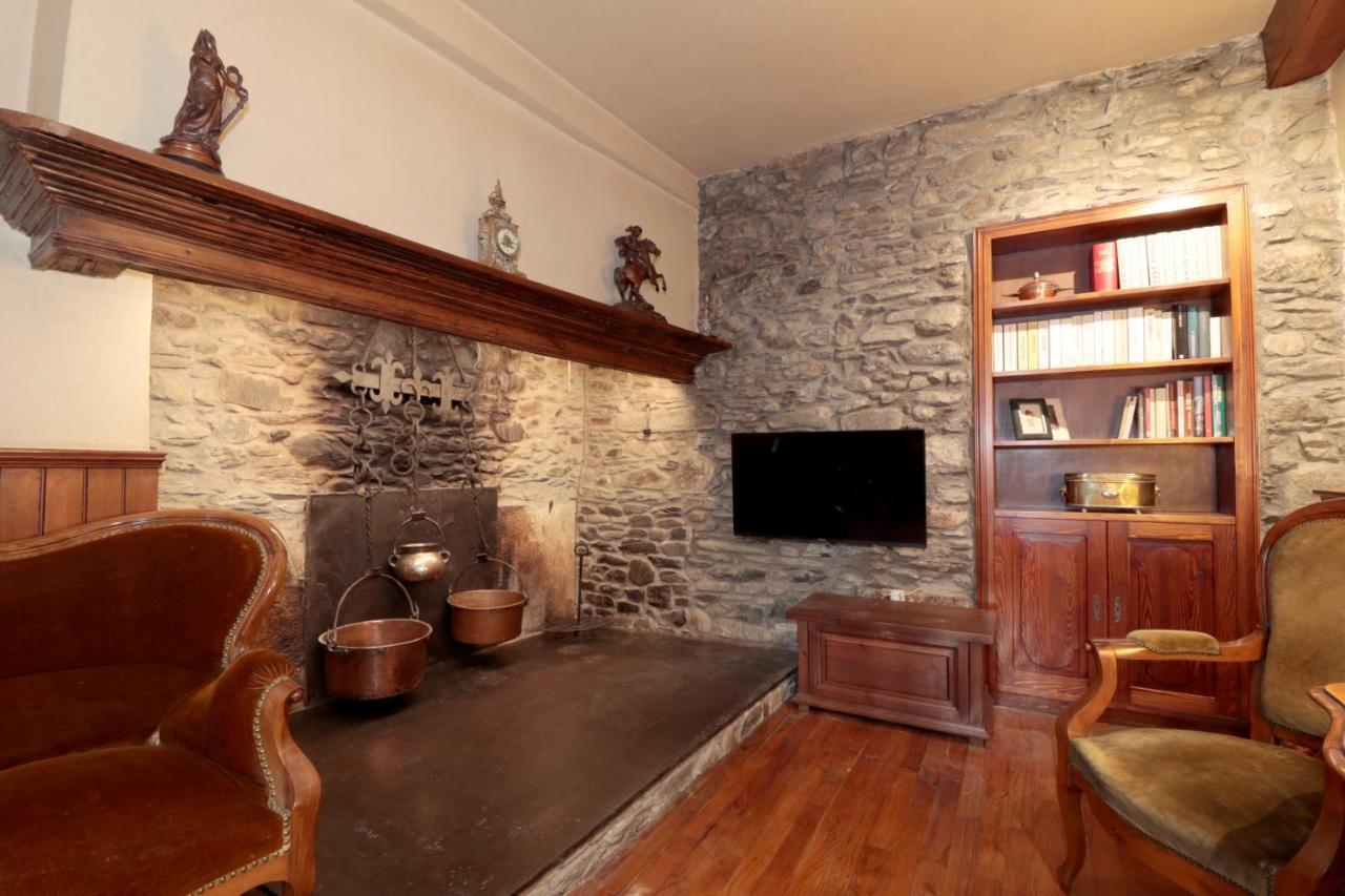 Casa Passeg Dera Libertat 8 Villa Vielha Esterno foto